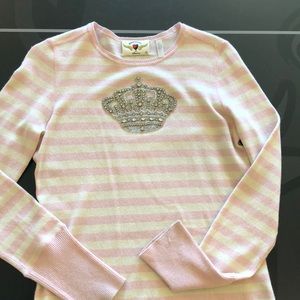 cashmere sweater with crown detail in stones